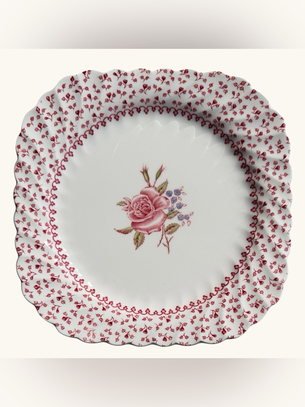 Johnson Brothers Rose Bouquet Bread Butter Plate England- 7.5’’x 7.5’’ Vintage